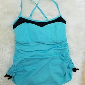 Lululemon tank || size 6